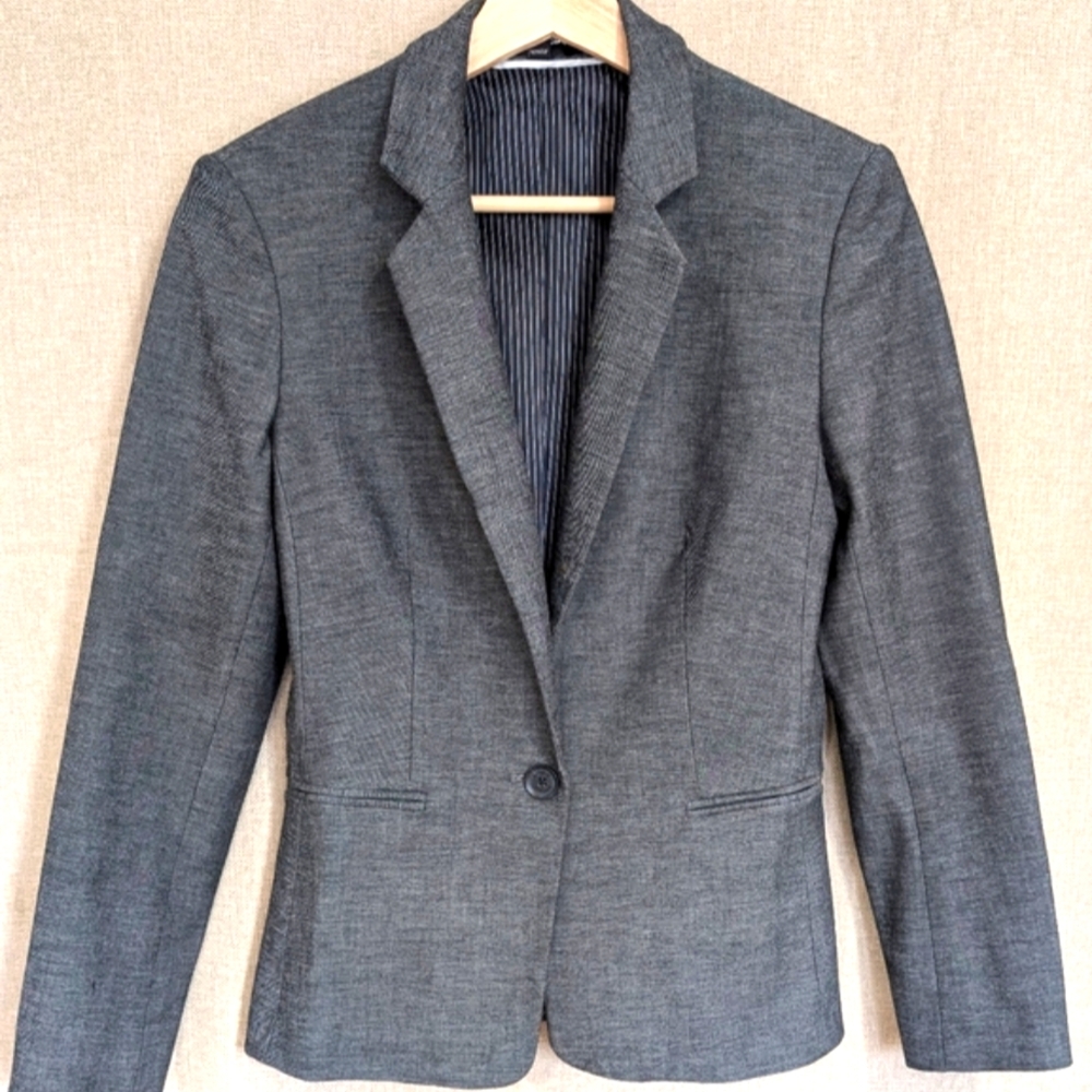 EXPRESS ONE BUTTON BLAZER, CHARCOAL GRAY, SIZE 6